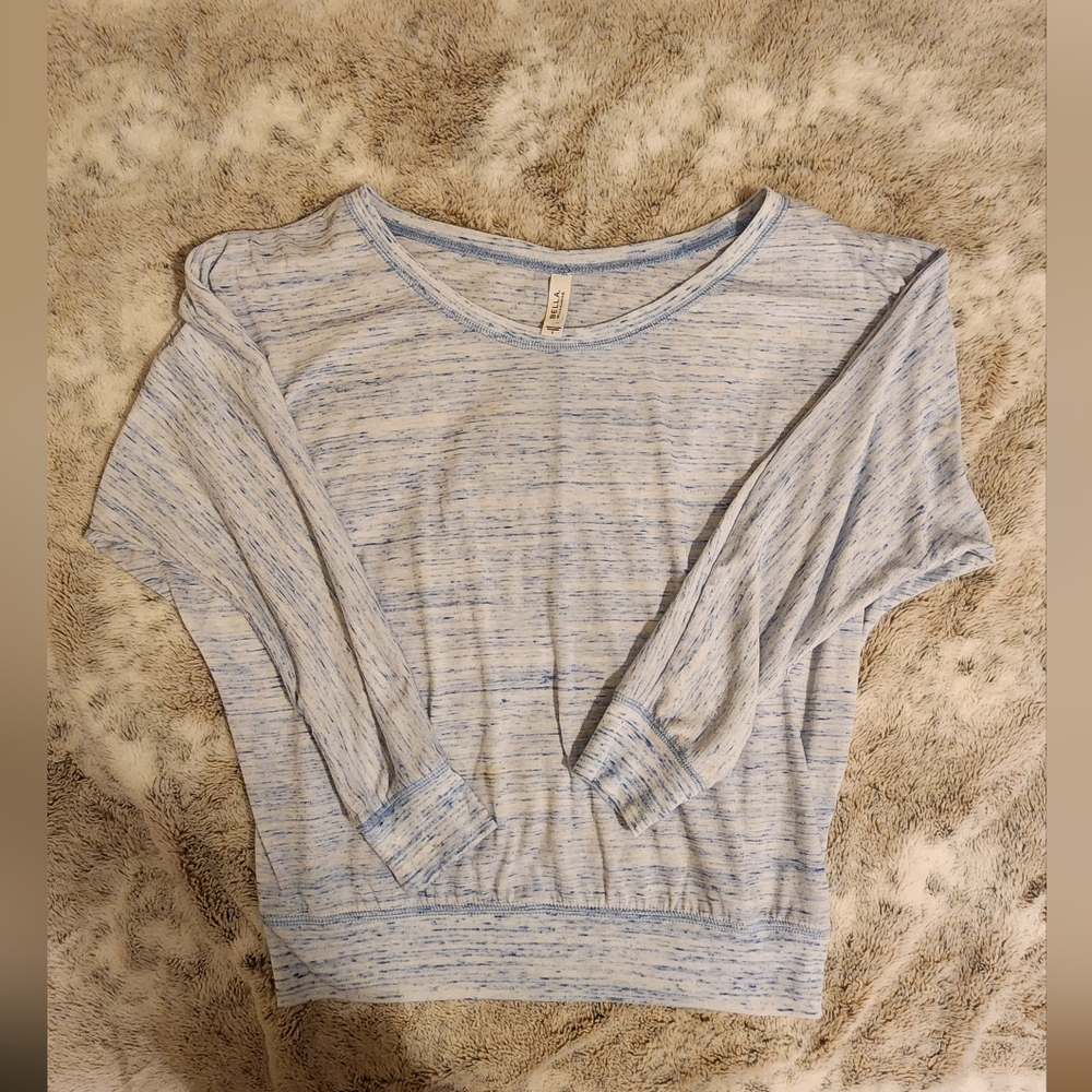 Bella Canvas 3/4 sleeve. Size Large. Blue marbled